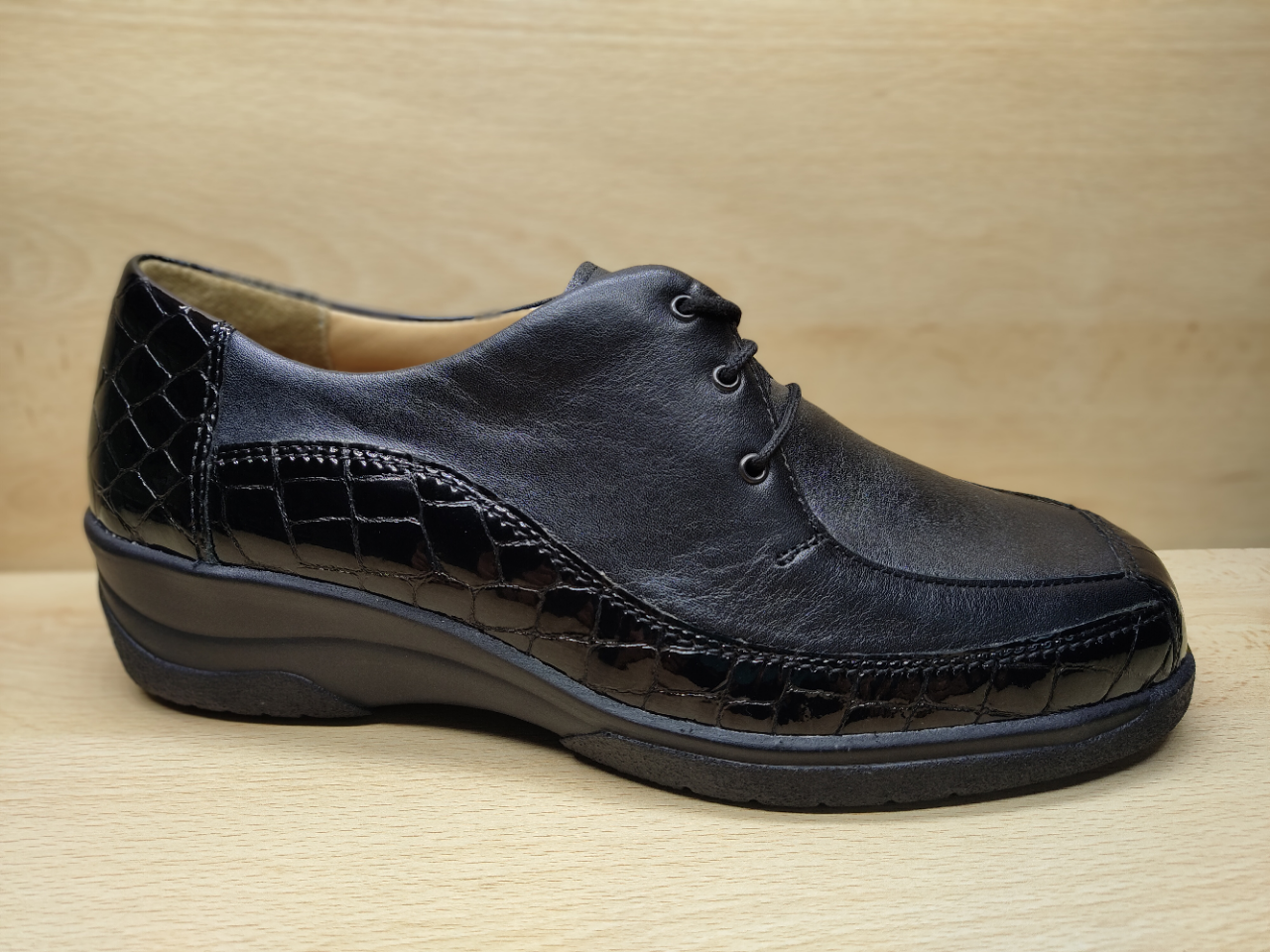 Chaussure à lacets SOLIDUS 26366-00027 Hedda 📌