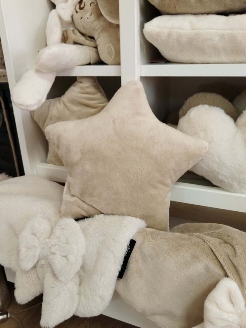 Coussin Étoile – Caramel Vanille