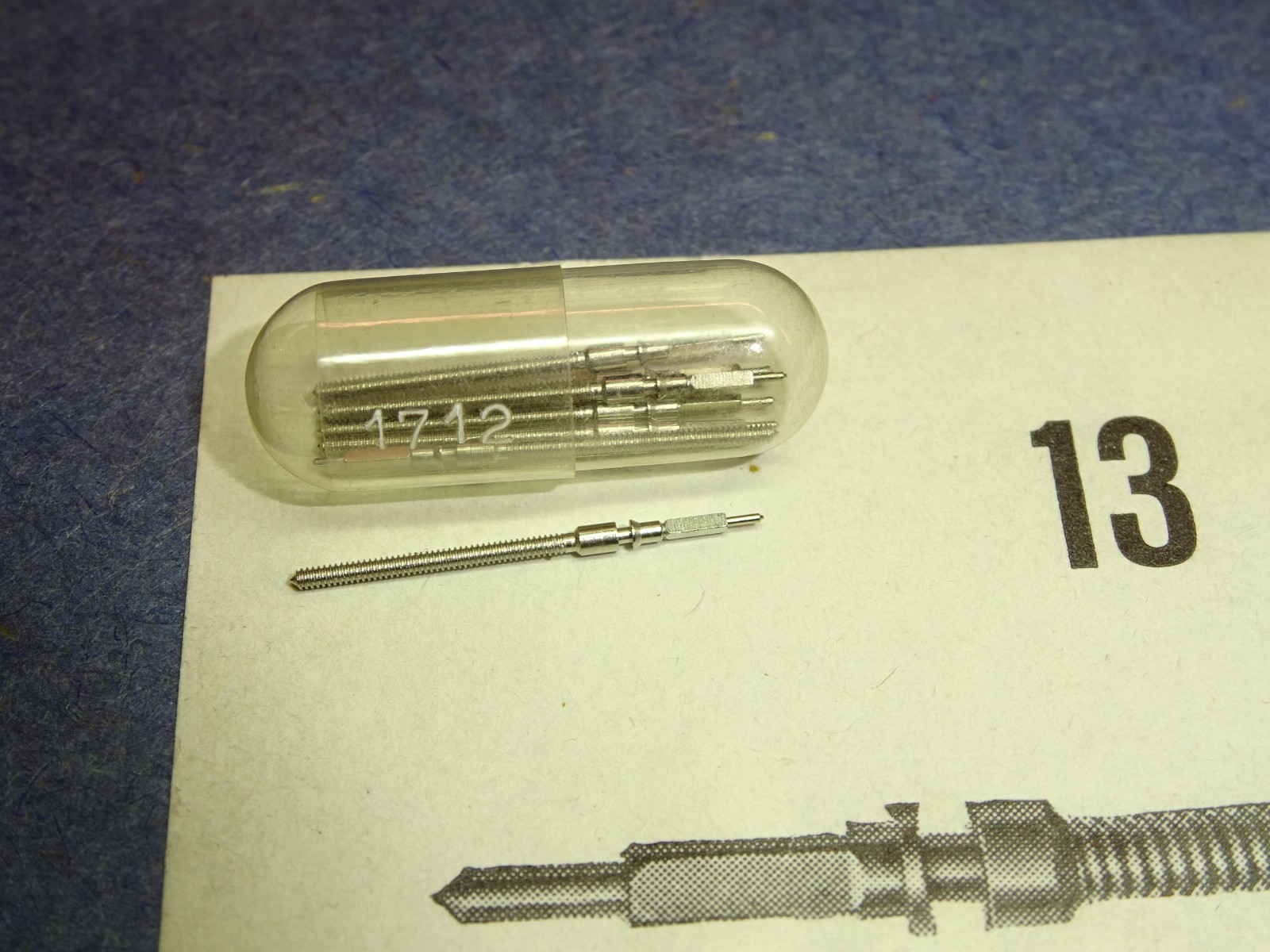 Citizen winding stem 065-10 for old manual winding movements 1400 2400 2402 2410 4600