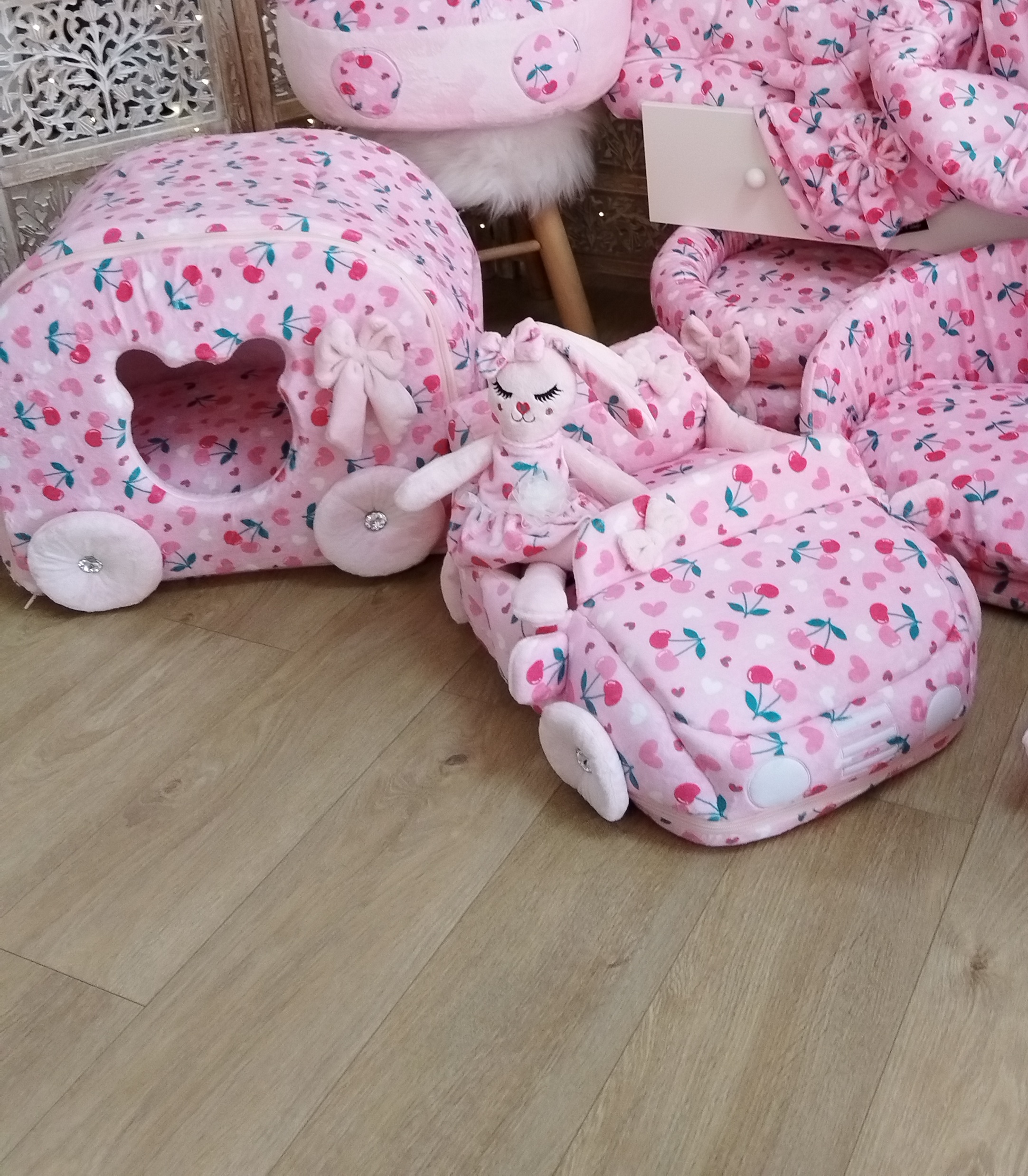 Cabrio & Caravane Cherry