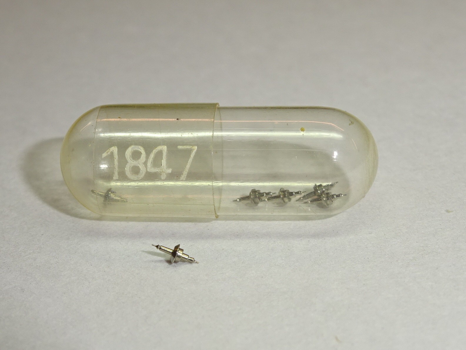 Omega balance staff 14.8F 14.8 14.8T1 / Ronda 1847