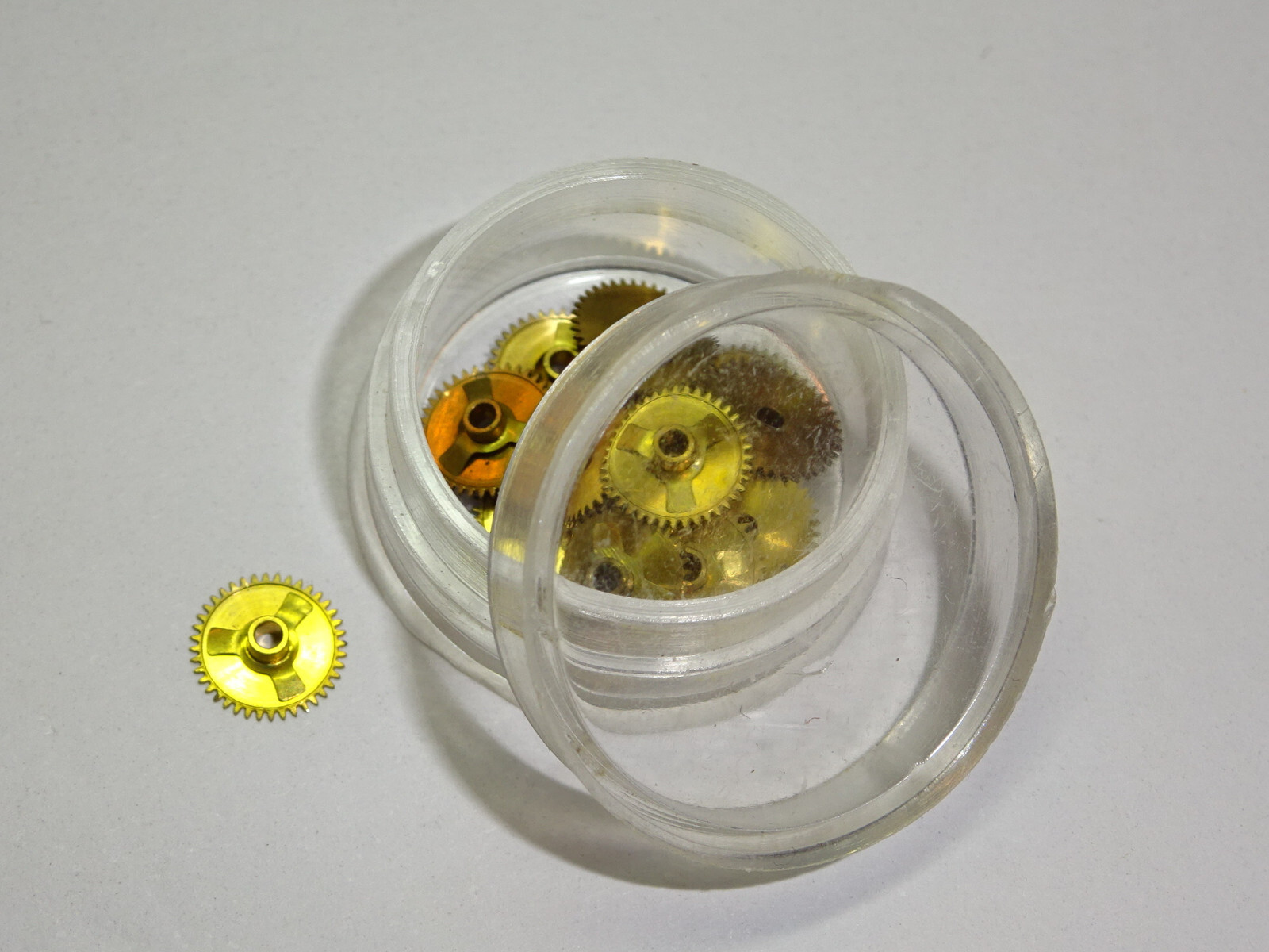 ETA 2390 2408 2450 2451 2472 2474 hour wheel / part 255 ht. 1.28mm