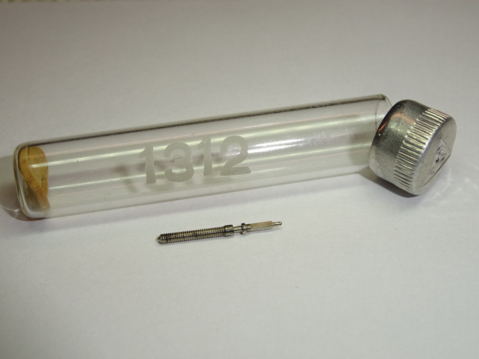 Universal winding stem 281 282 283 284 381 383 481  / DCN 1312