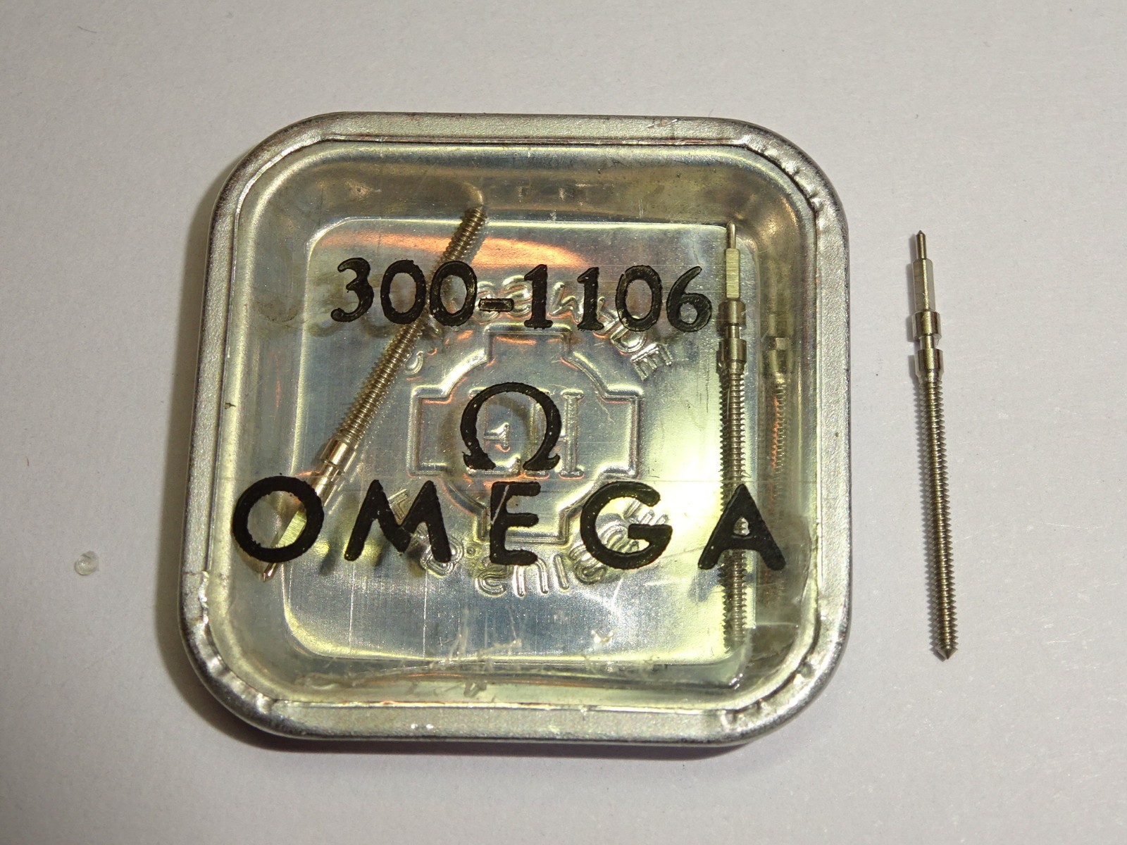 Omega winding stem 300 301 302 310 311 R17.8 part 1106