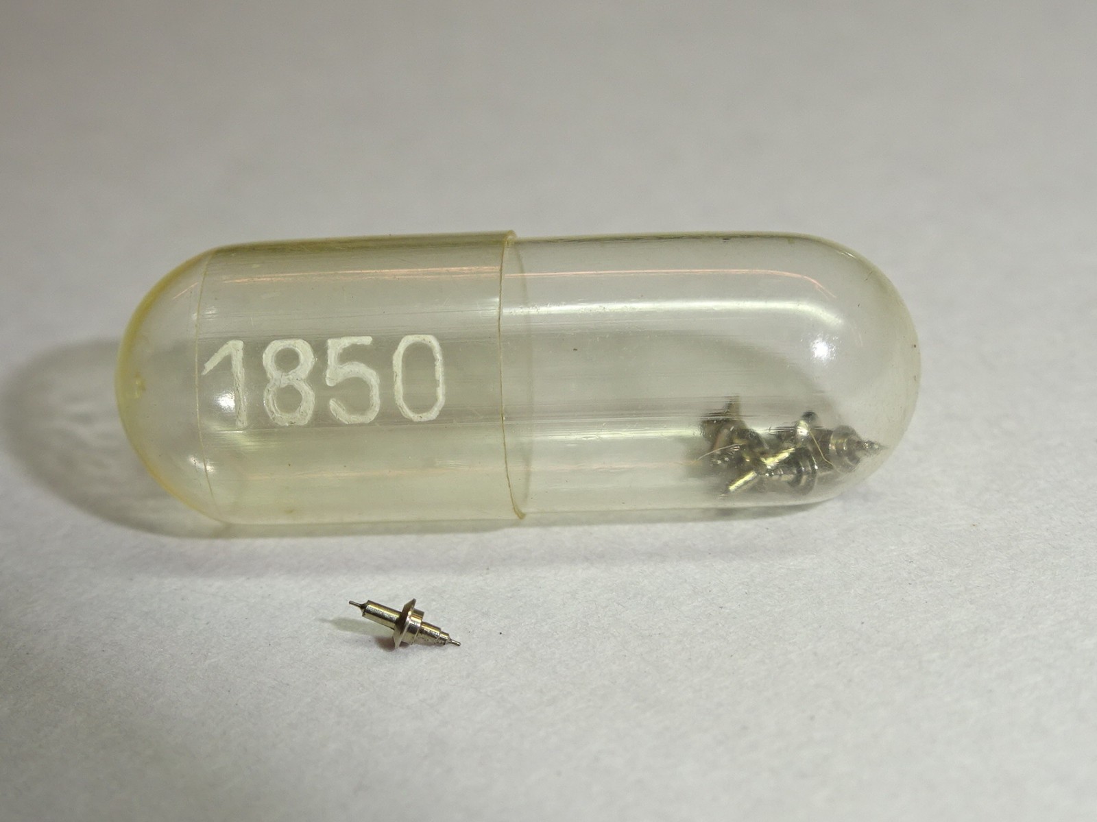 Omega balance staff 17.8 300 301 310 311 R17.8 Ronda 1850