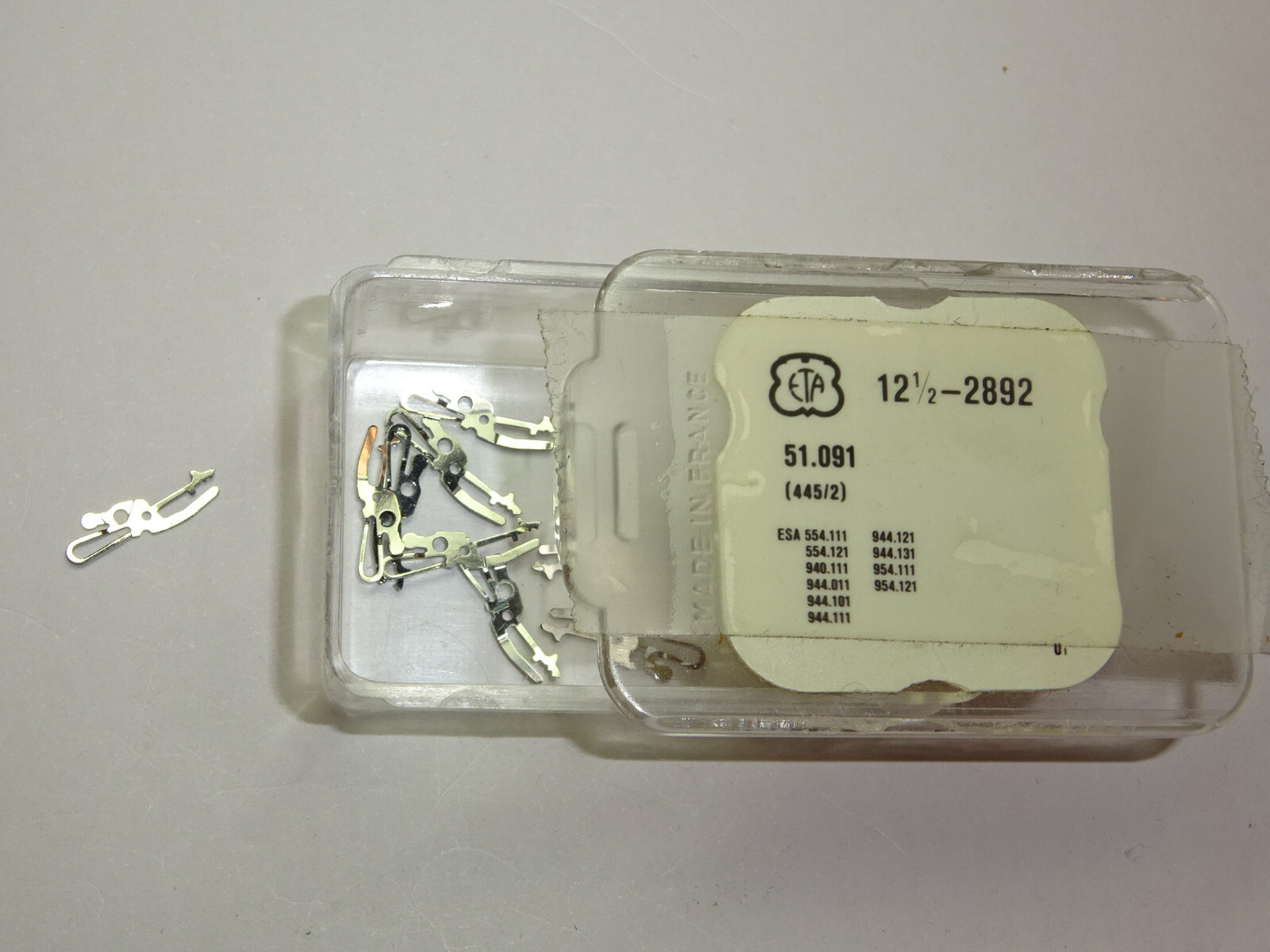 ETA setting lever spring cal. 2892 ESA 554.111 554.121 940.111 944.011 944.101 944.111 944.121 944.131 / part 445