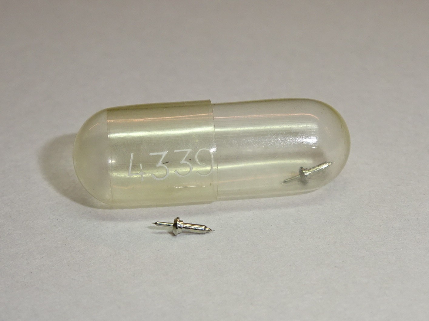 Buren balance staff 535 536 537 538 539 540 541 543 544 545 546 547 549 / Ronda 4339