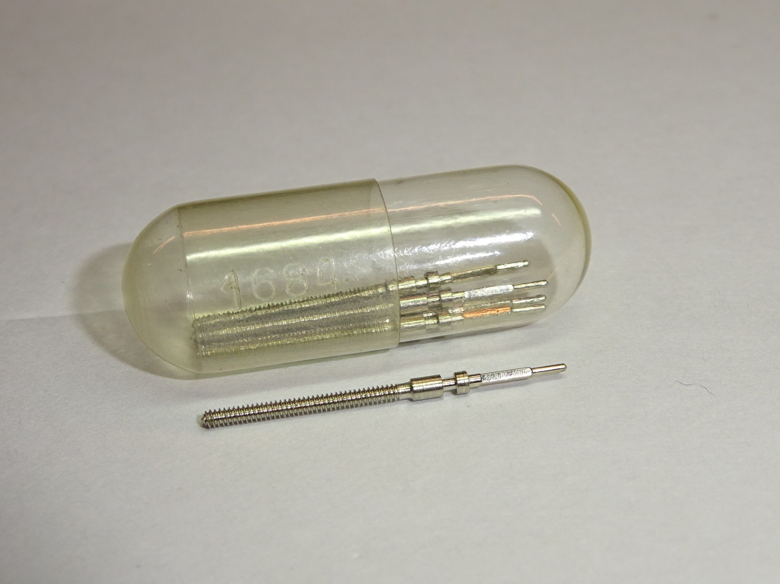 Peseux winding stem 7040 7046 7050 7056 7057 + Lip 860 / Ronda 1684