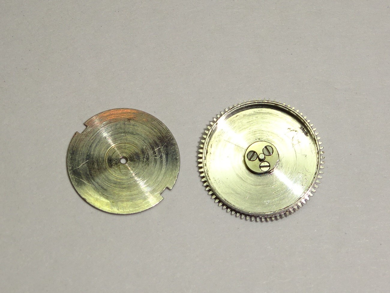 Jaeger Lecoultre 838 839 / IWC 1852 barrel + cover + barrel arbor / part 180