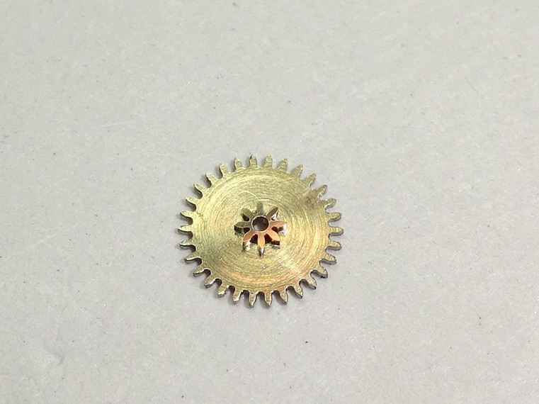 Jaeger Lecoultre 838 839 / IWC 1852 minute wheel / part 260