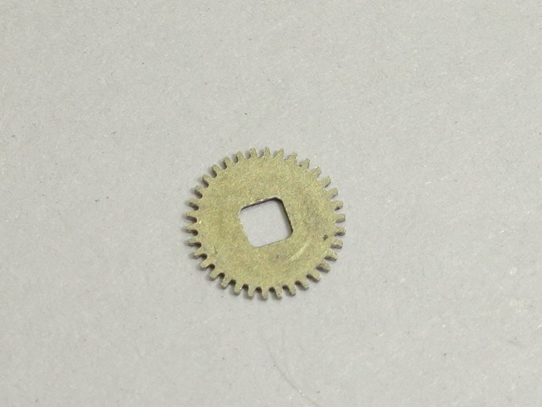 Jaeger Lecoultre 895 ratchet wheel / part 415