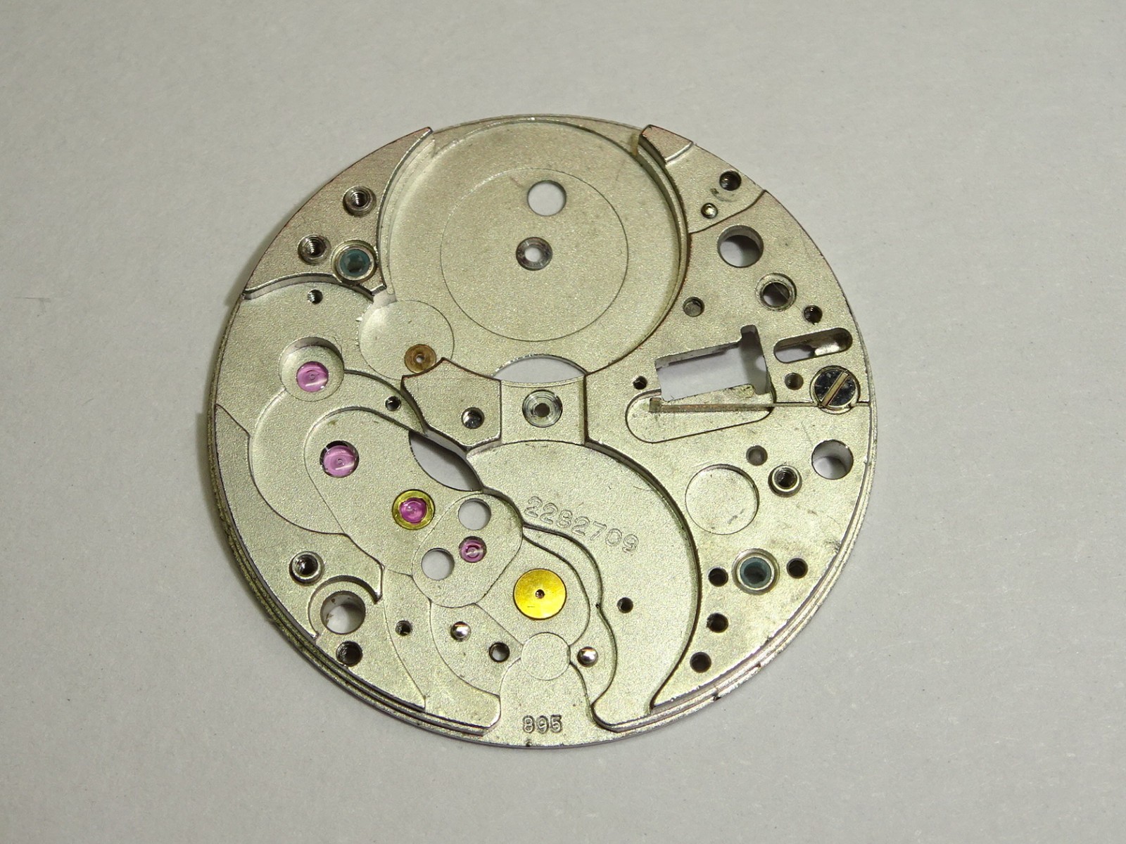 Jaeger Lecoultre 895 mainplate / part 100