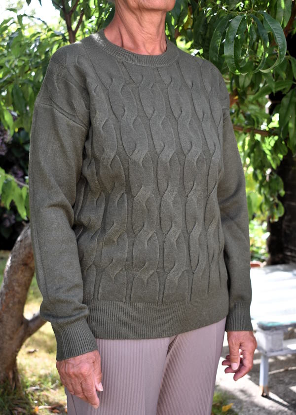 Pull torsadé Kaki