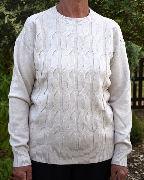 Pull torsadé beige