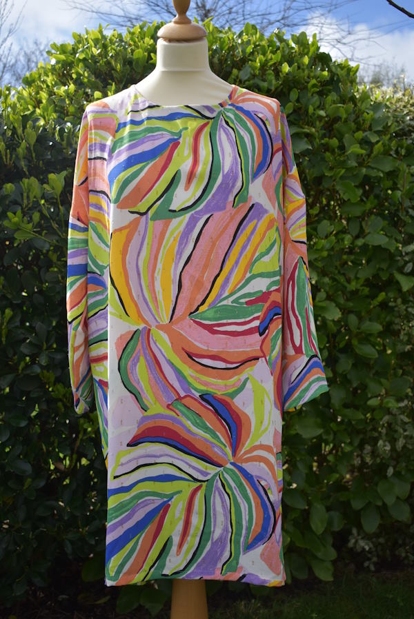 Robe droite colorée