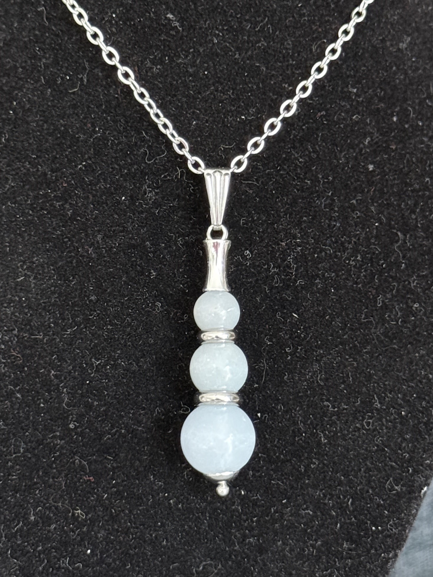 Pendentif "Echo de Gaïa" en Angélite