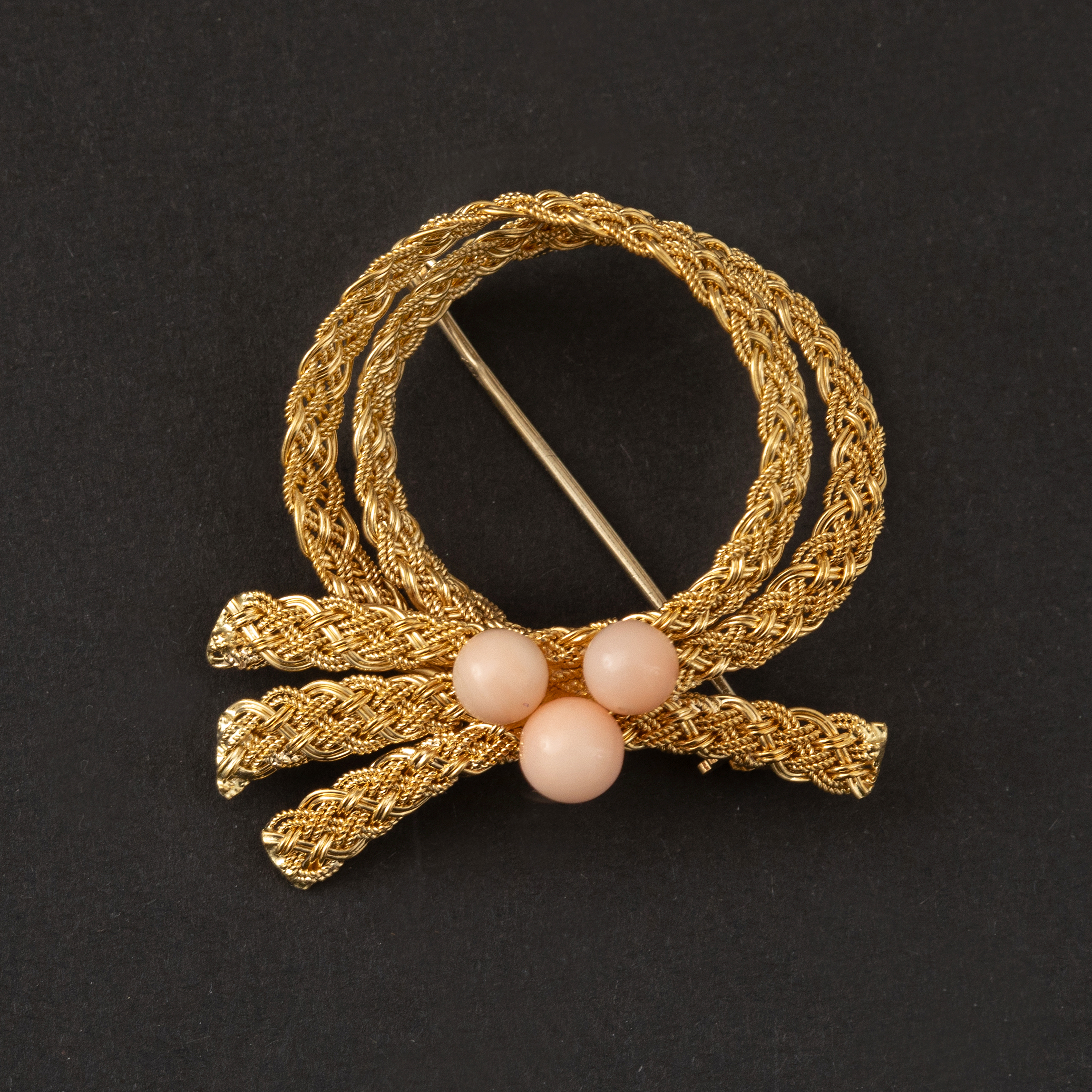 Ribbon Brooch with Coral