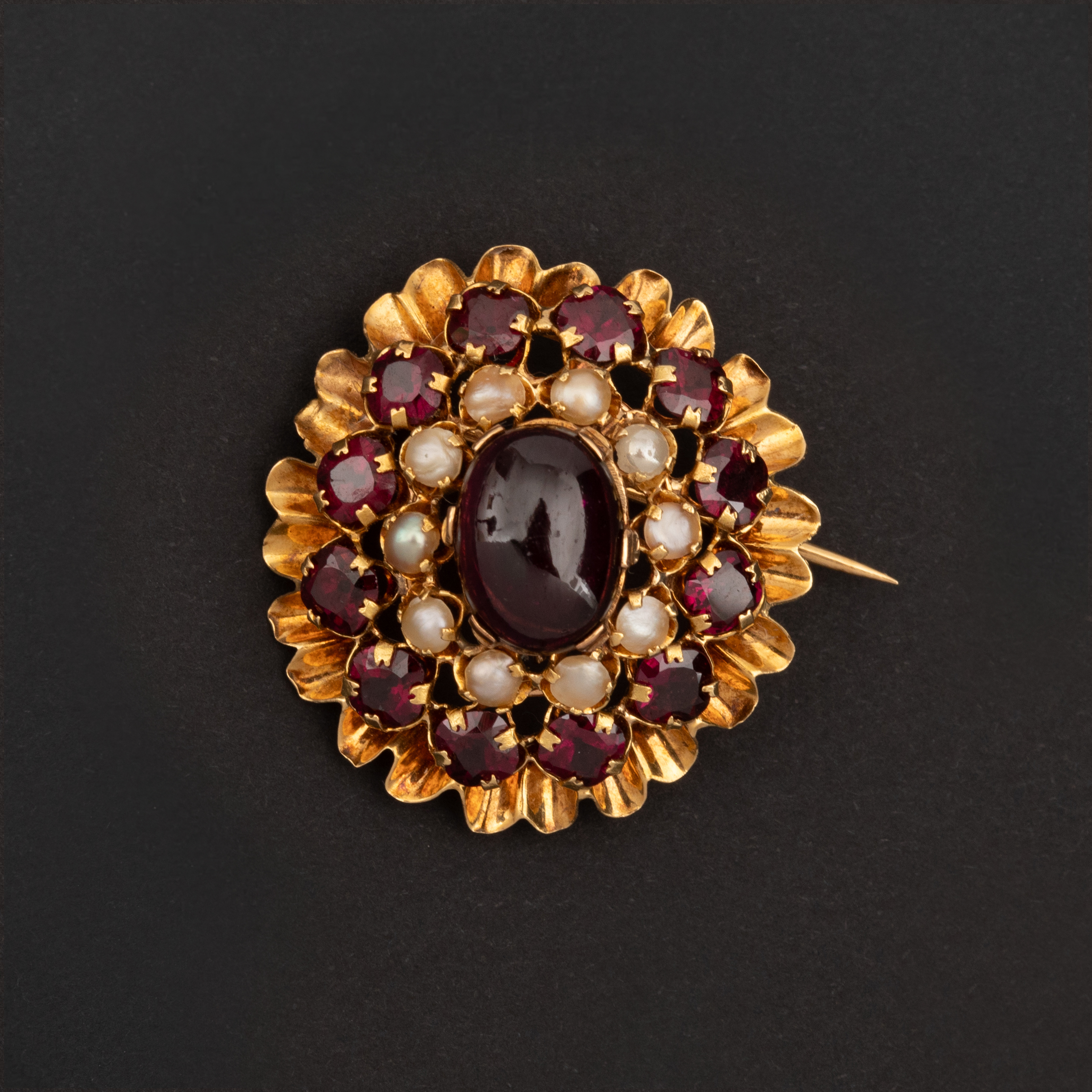 Rosace Vintage Grenats Perles Akoya
