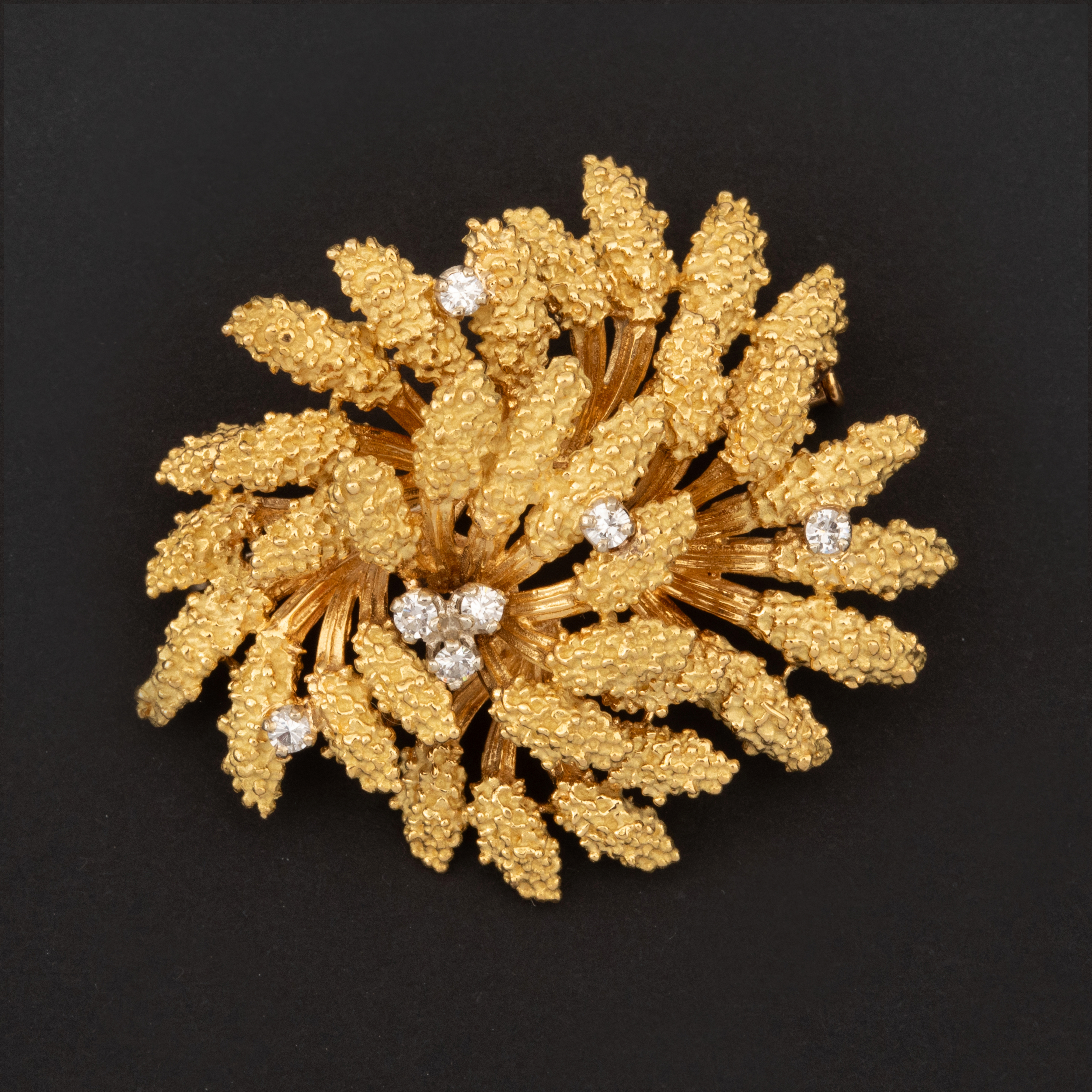 Broche Végétale Or Jaune Diamants
