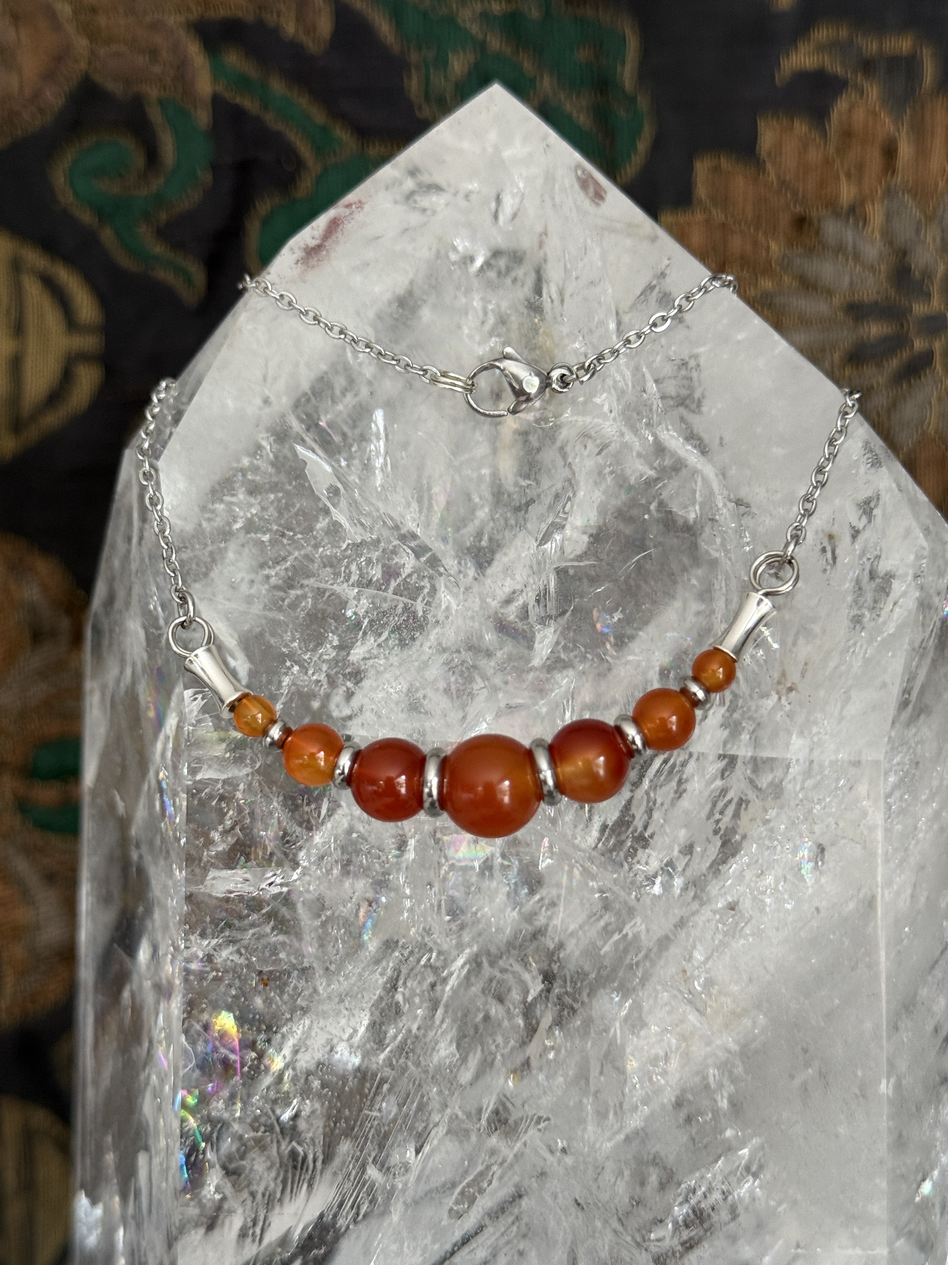 Collier "Echo de Gaïa" en Cornaline