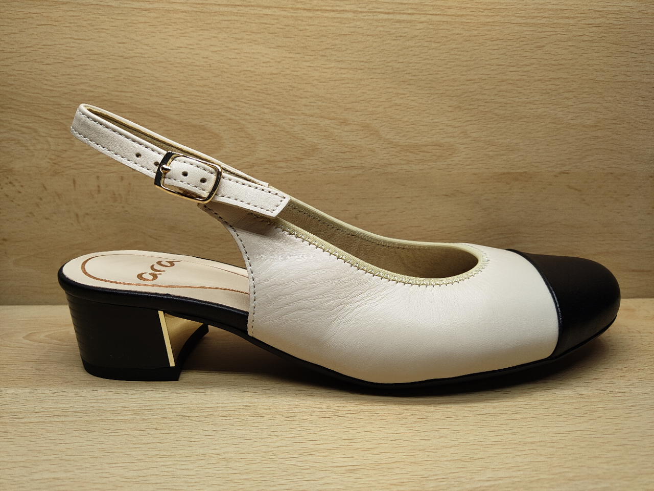 📌 Chaussure à brides ARA 12-35823-07