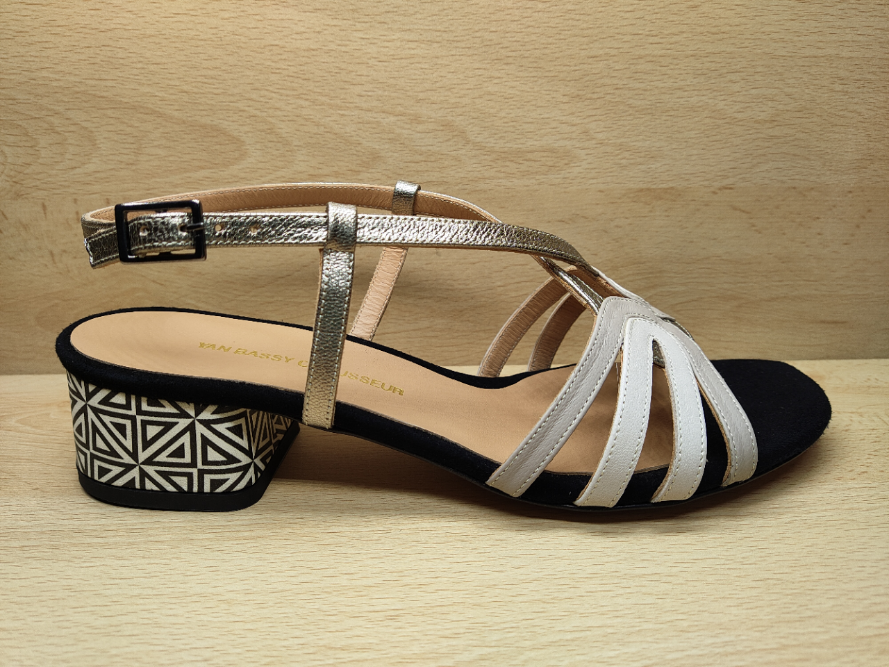 Nu-pied talon bottier YAN BASSY 34709