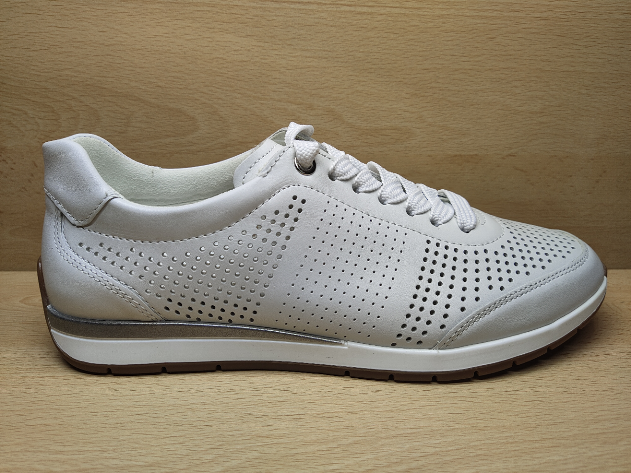 Chaussure à lacets ARA 12-50908-04 Blanc perforé