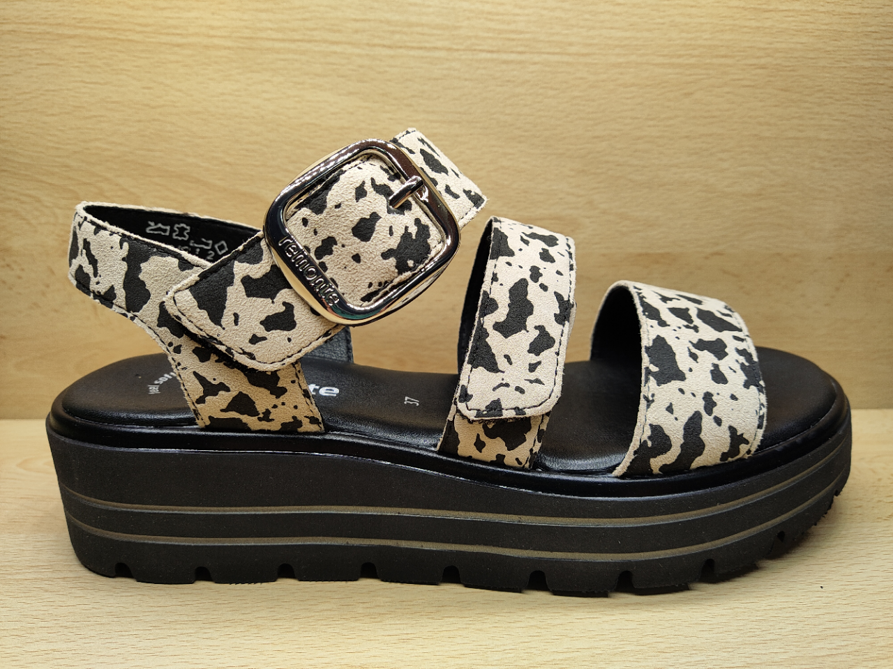 Nu-pied REMONTE D3N50-60 Beige combi