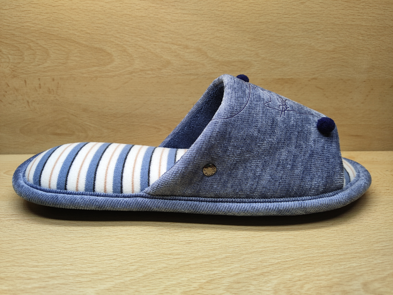 Mule ouverte ISOTONER Chat bleu