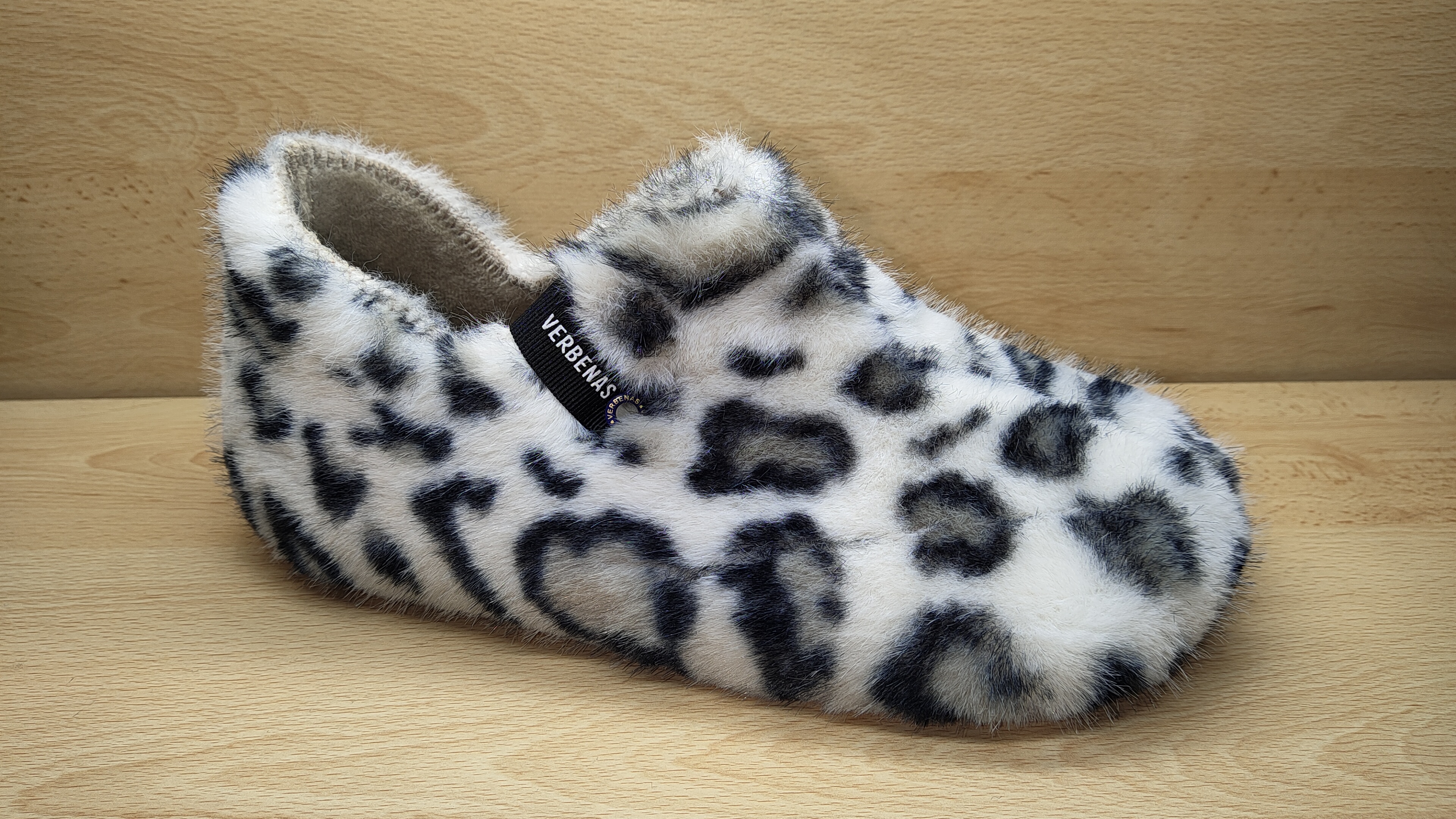 📌 Chausson Bottillon VERBENAS Yoi Léopard