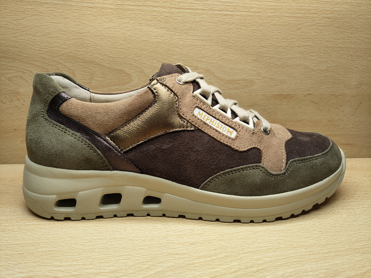 📌 Chaussure à lacets MEPHISTO Lorane Lichen