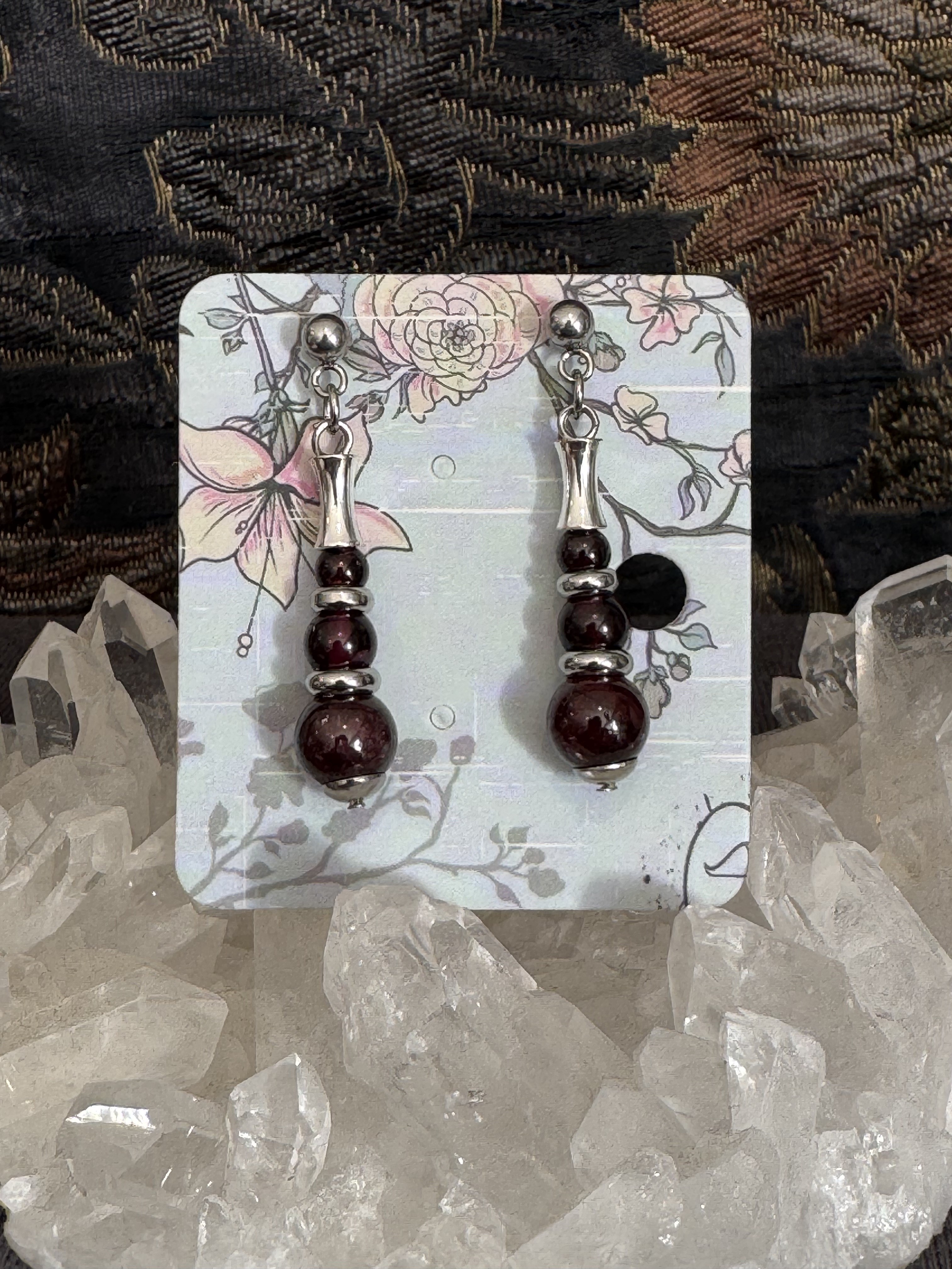 Boucles d'oreilles "Echo de Gaïa" en Grenat