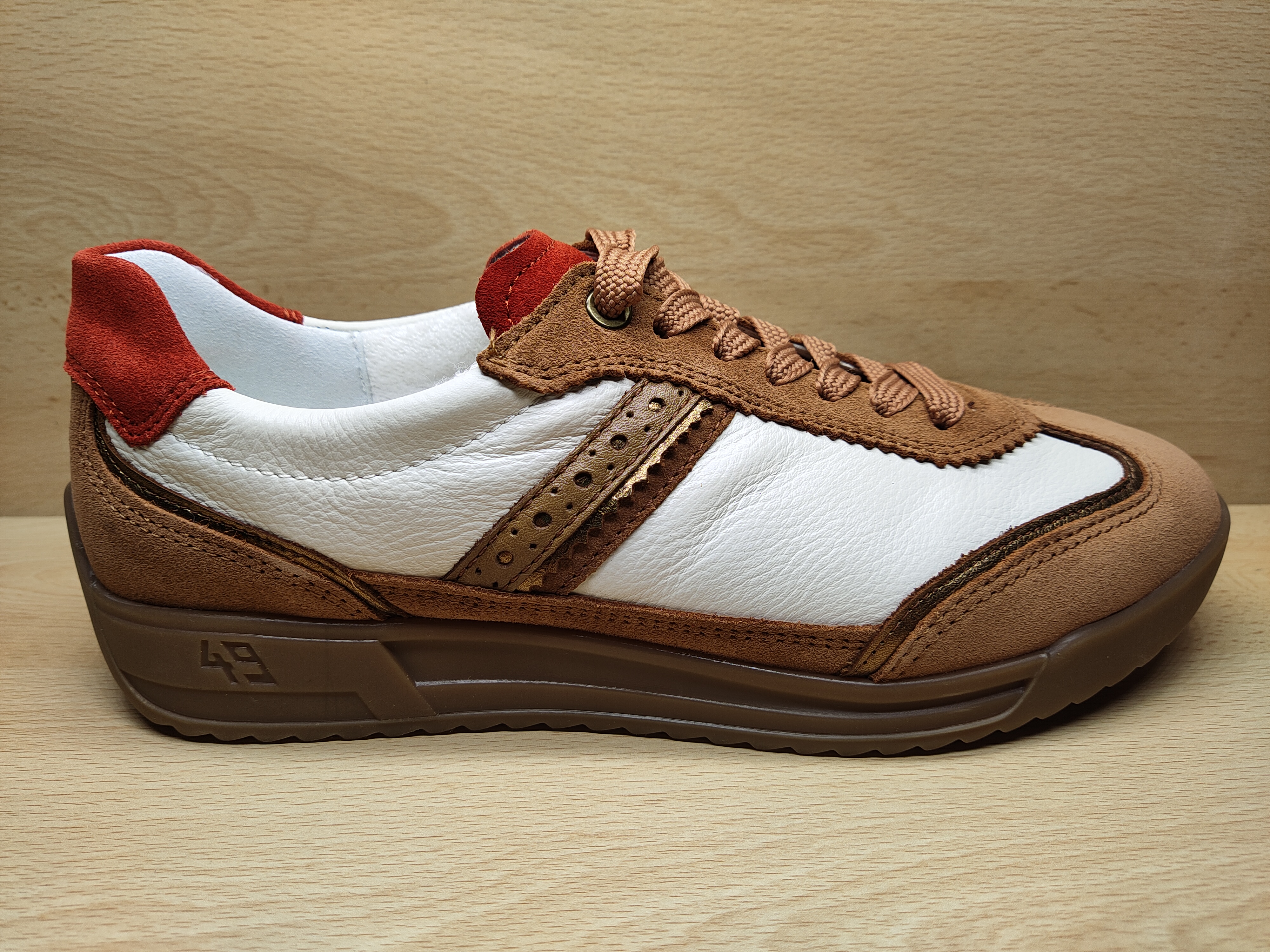 ARA Chaussure à lacets 12-29303-09 blanc / marron