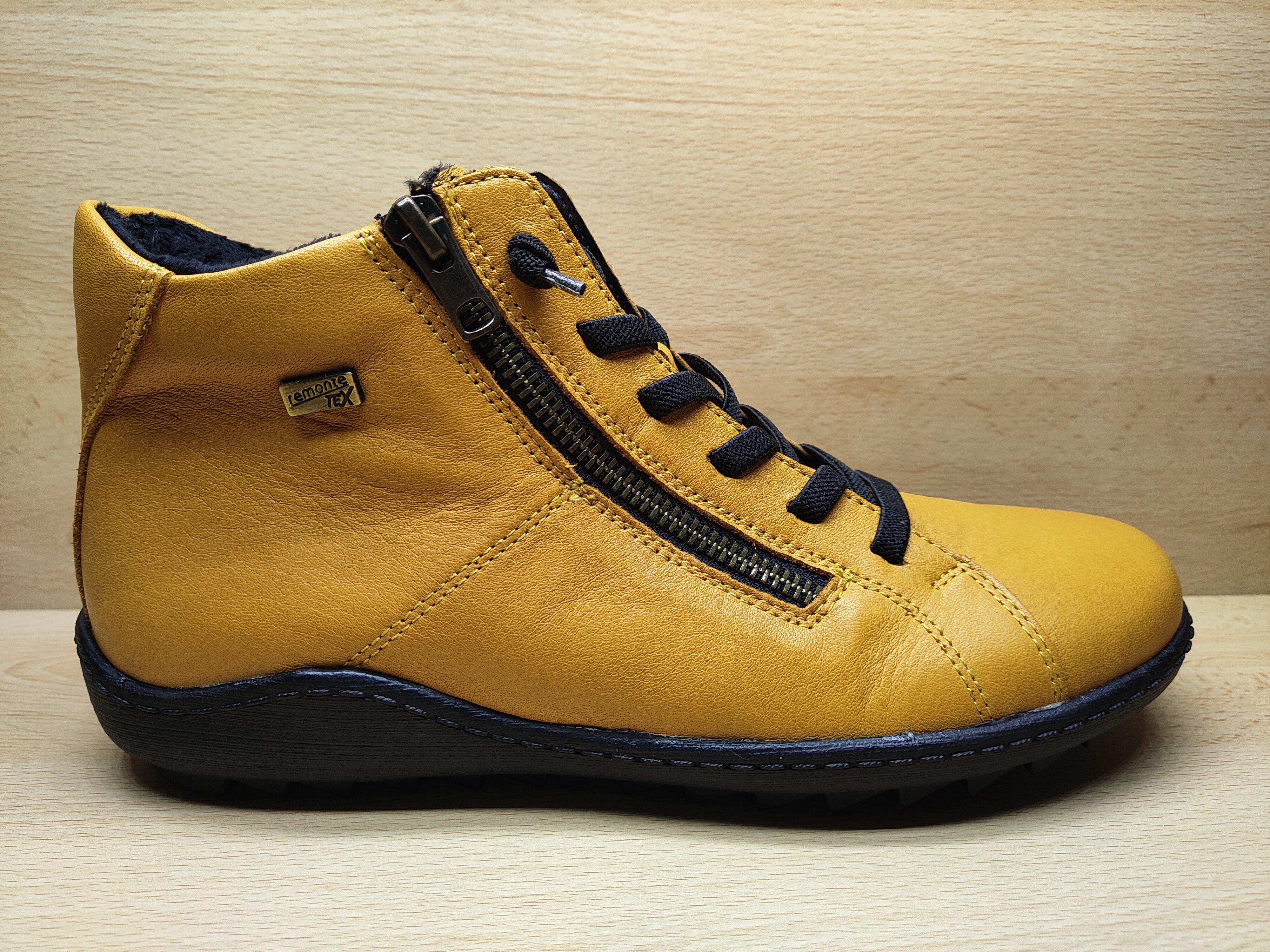 REMONTE Bottillon à lacets + zip - Jaune