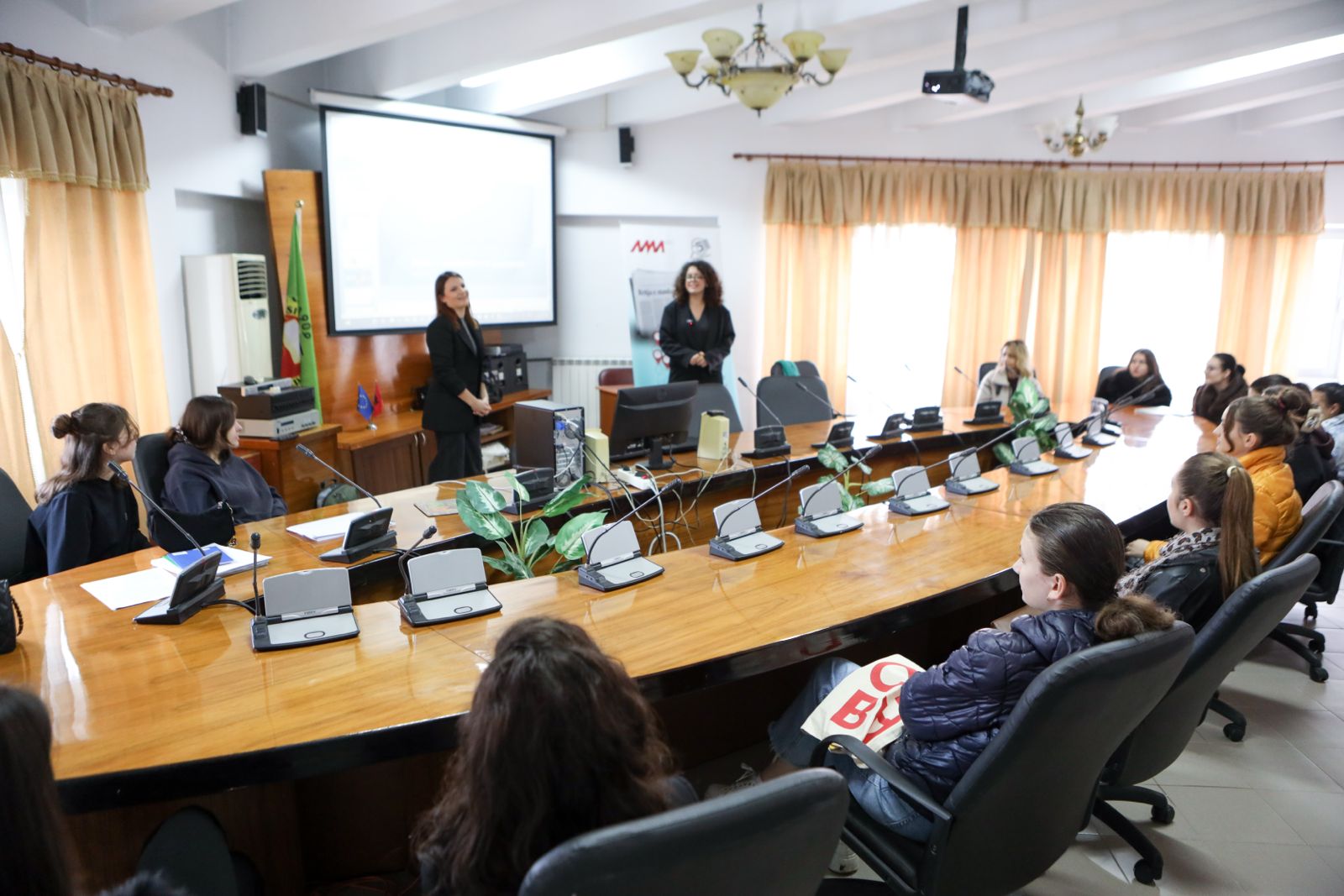 Seminar / Universiteti i Elbasanit 