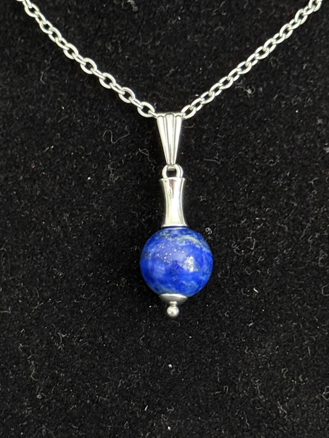 Pendentif "Vibration Minérale" en Lapis Lazuli