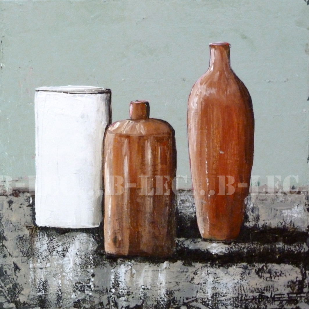 Bouteilles terracotta +vase blanc 