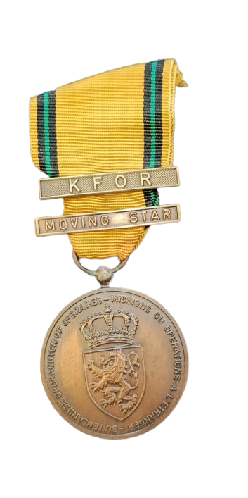 Médaille missions ou opérations à l'étranger KFOR MOVING STAR 