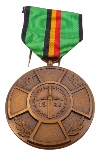 Médaille belge / belge fnapg nvok des anciens combattants 1945 - 1995