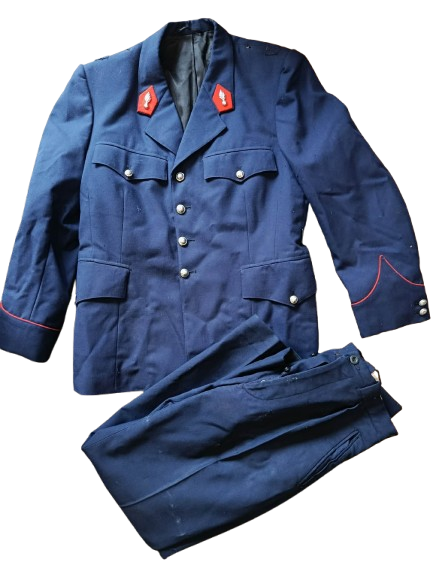 Uniforme complet de la Gendarmerie Belge (Rijkswacht) – Taille M