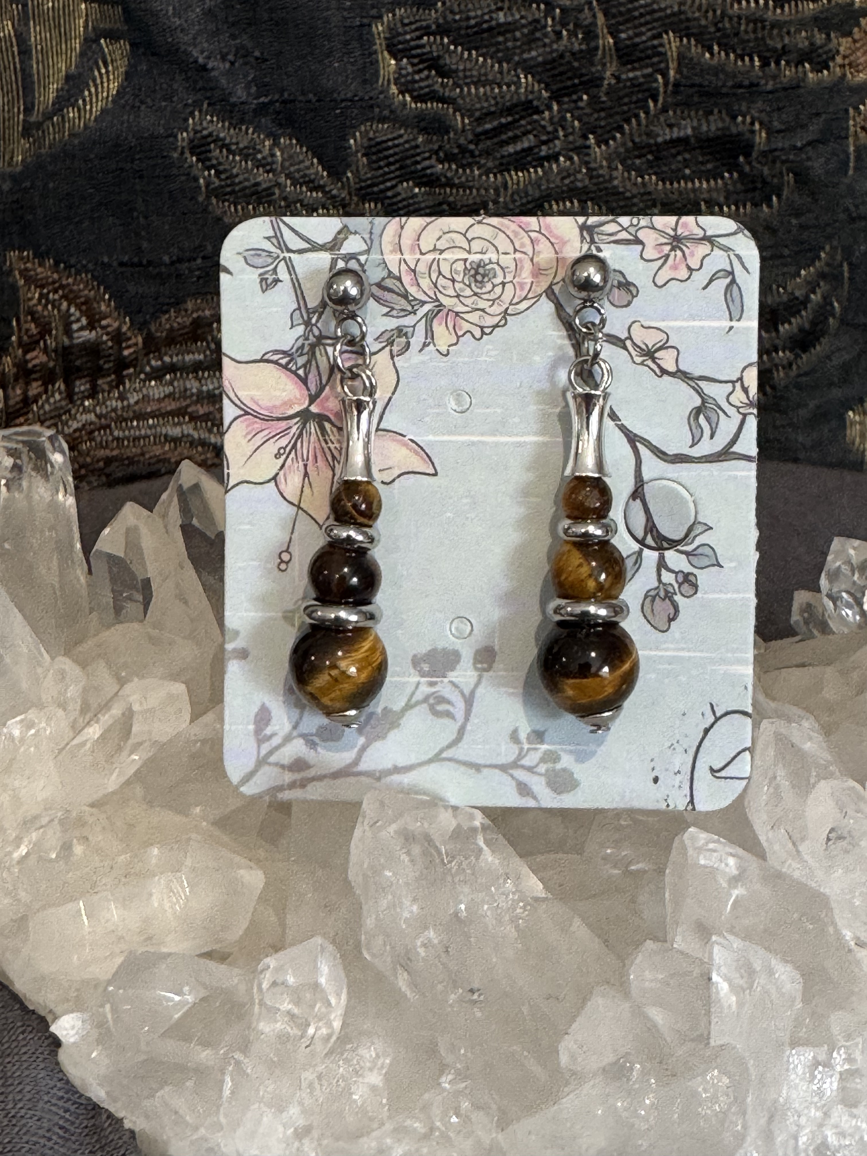 Boucles d'oreilles "Echo de Gaïa" en Œil du Tigre 