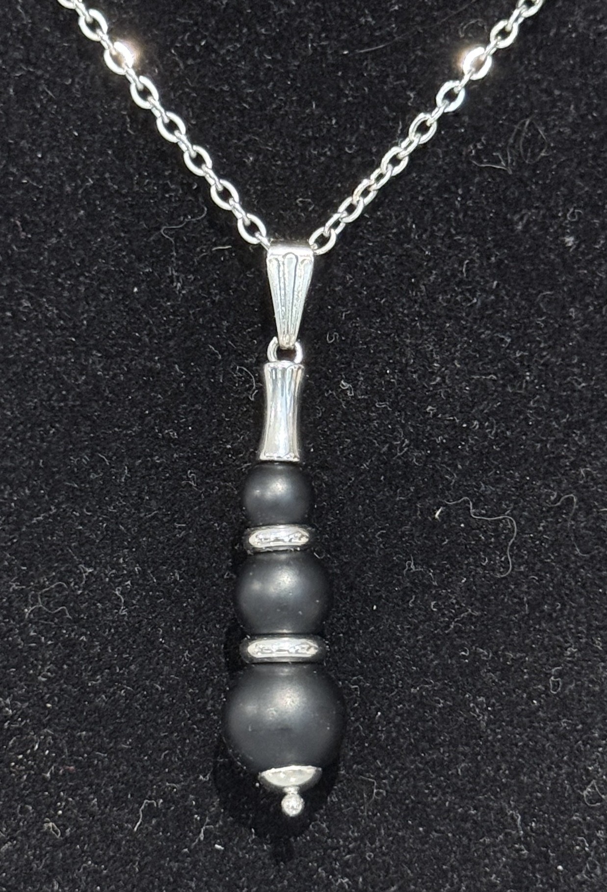 Pendentif "Echo de Gaïa" en Onyx Mat