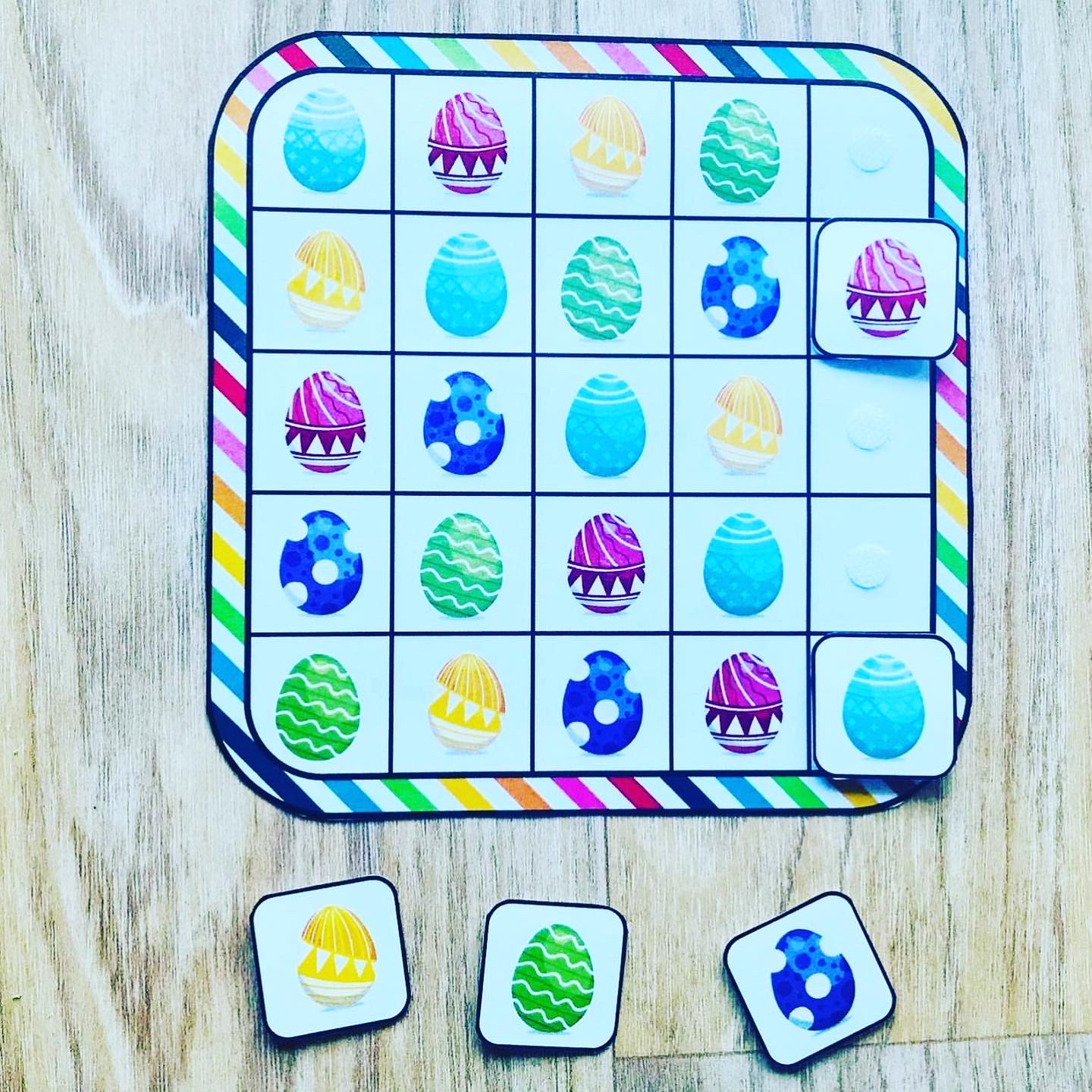 Kit Cadeau De Pâques - 24 Crayons HB + 50 Gommes Mignonnes + 6 Bracelets - Idée Cadeau école Ou Fête