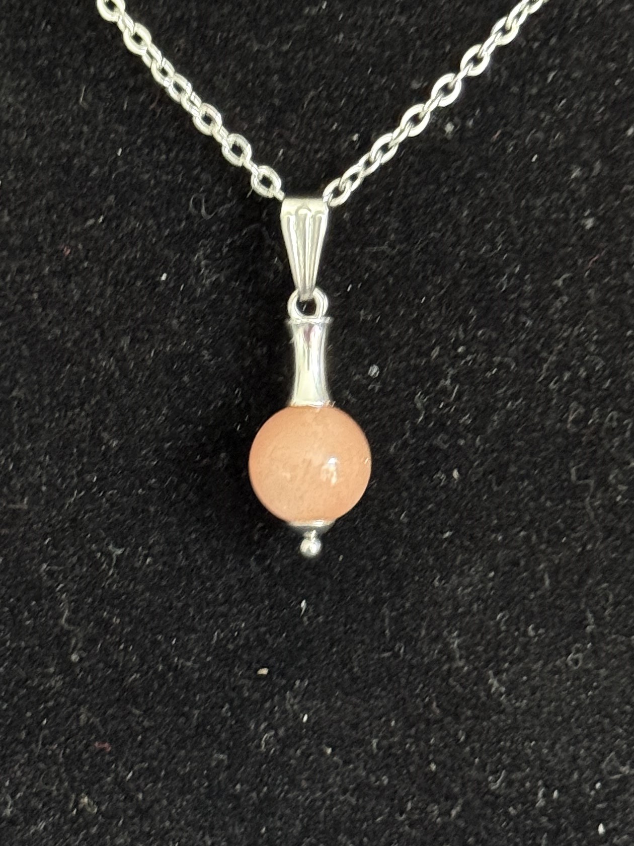 Pendentif "Vibration Minérale" en Pierre de Lune Rose