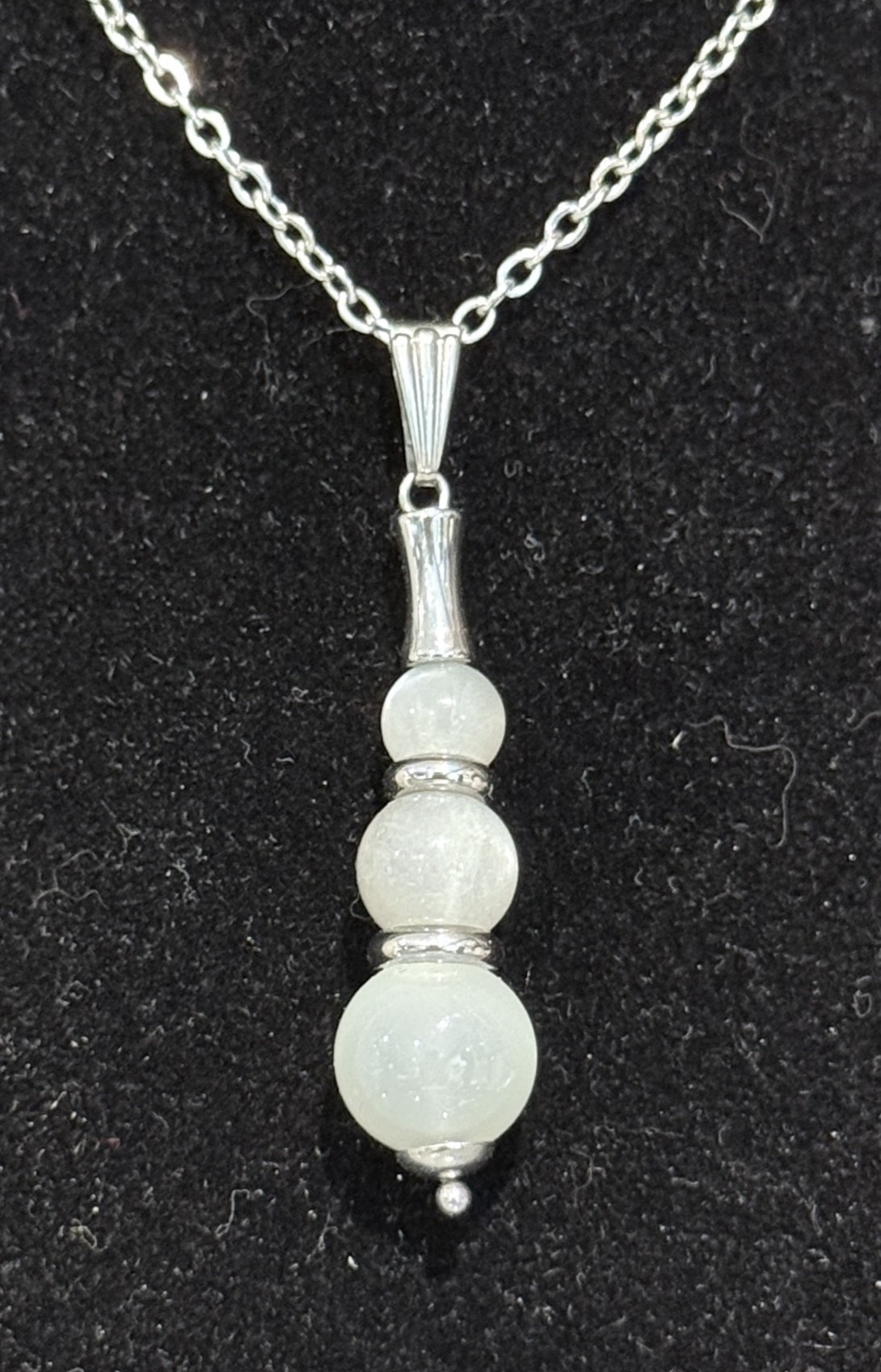 Pendentif "Echo de Gaïa" en Pierre de Lune