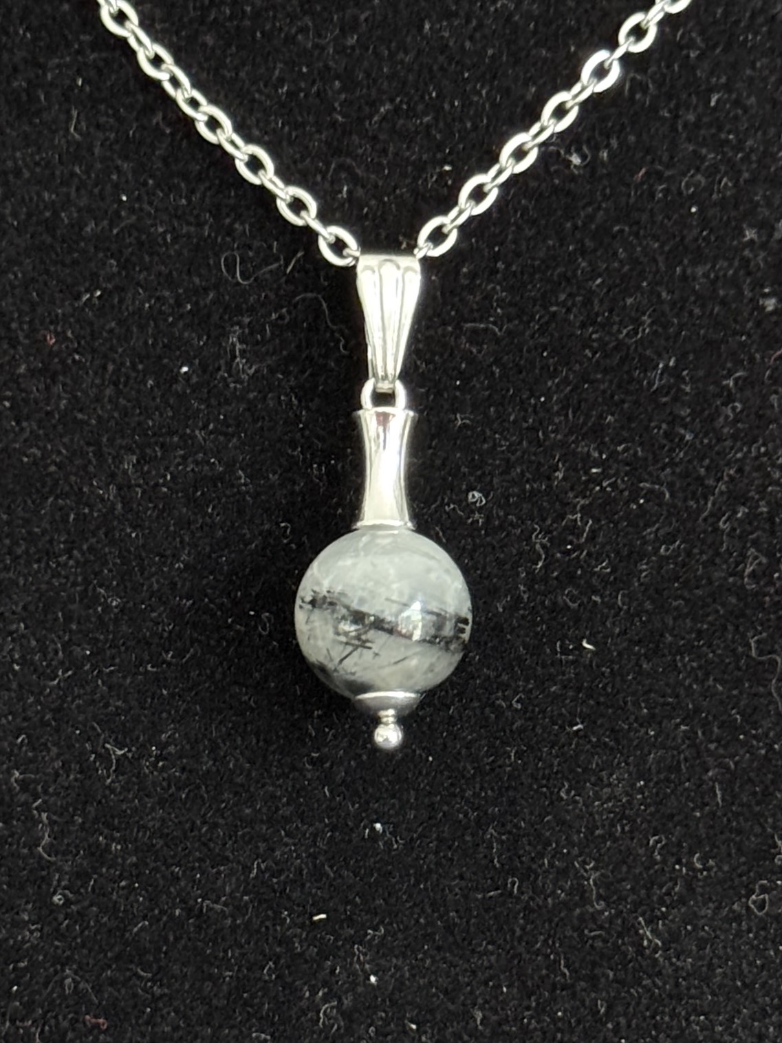 Pendentif "Vibration Minérale" en Quartz Tourmaline