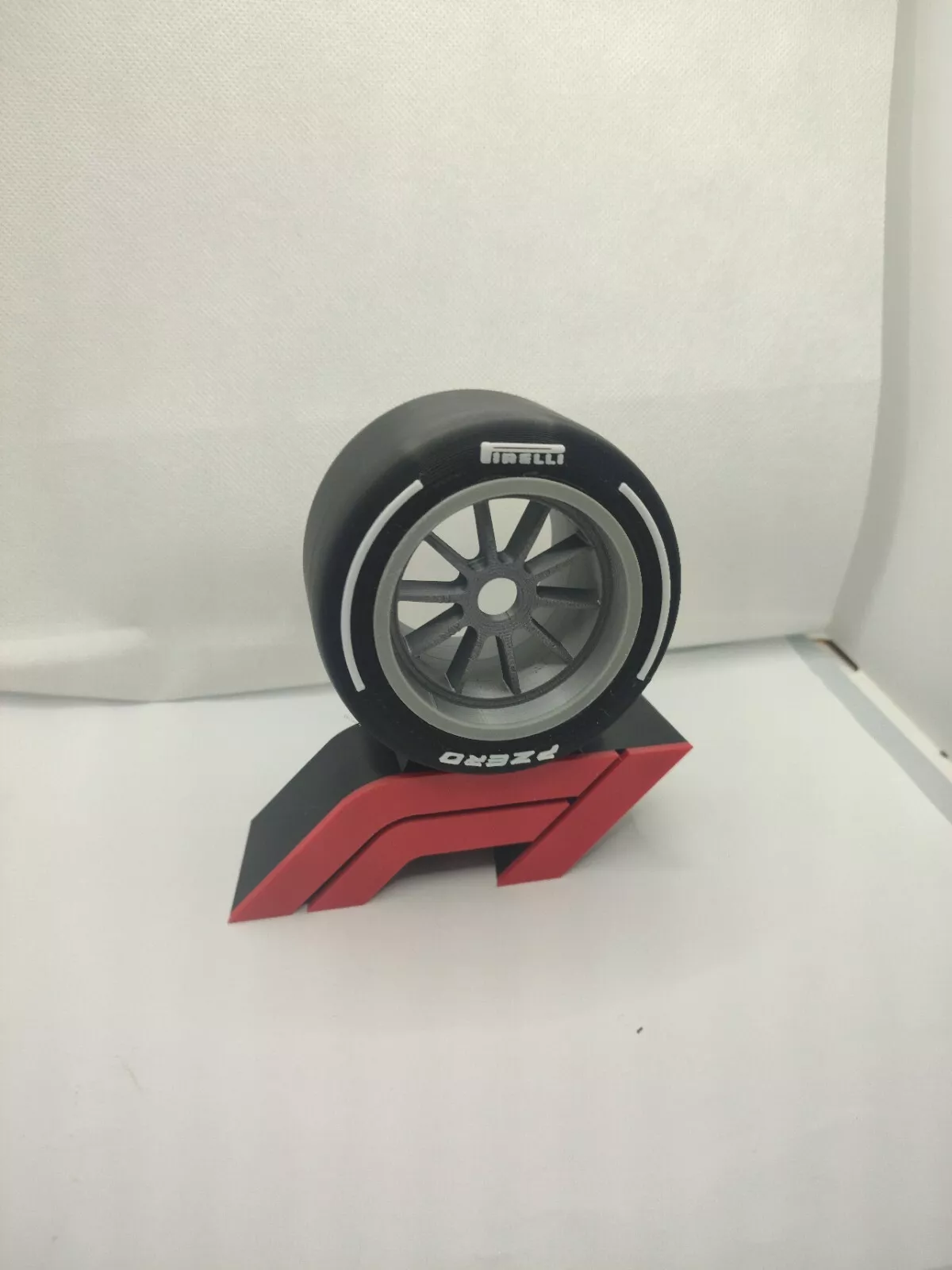 Logo Figurine Pneu Pirelli Formule 1 Pneumatique,Pezro Décoration D'intérieure