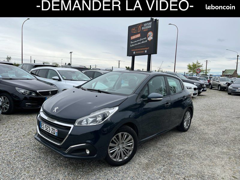 Peugeot 208 82ch style 5p