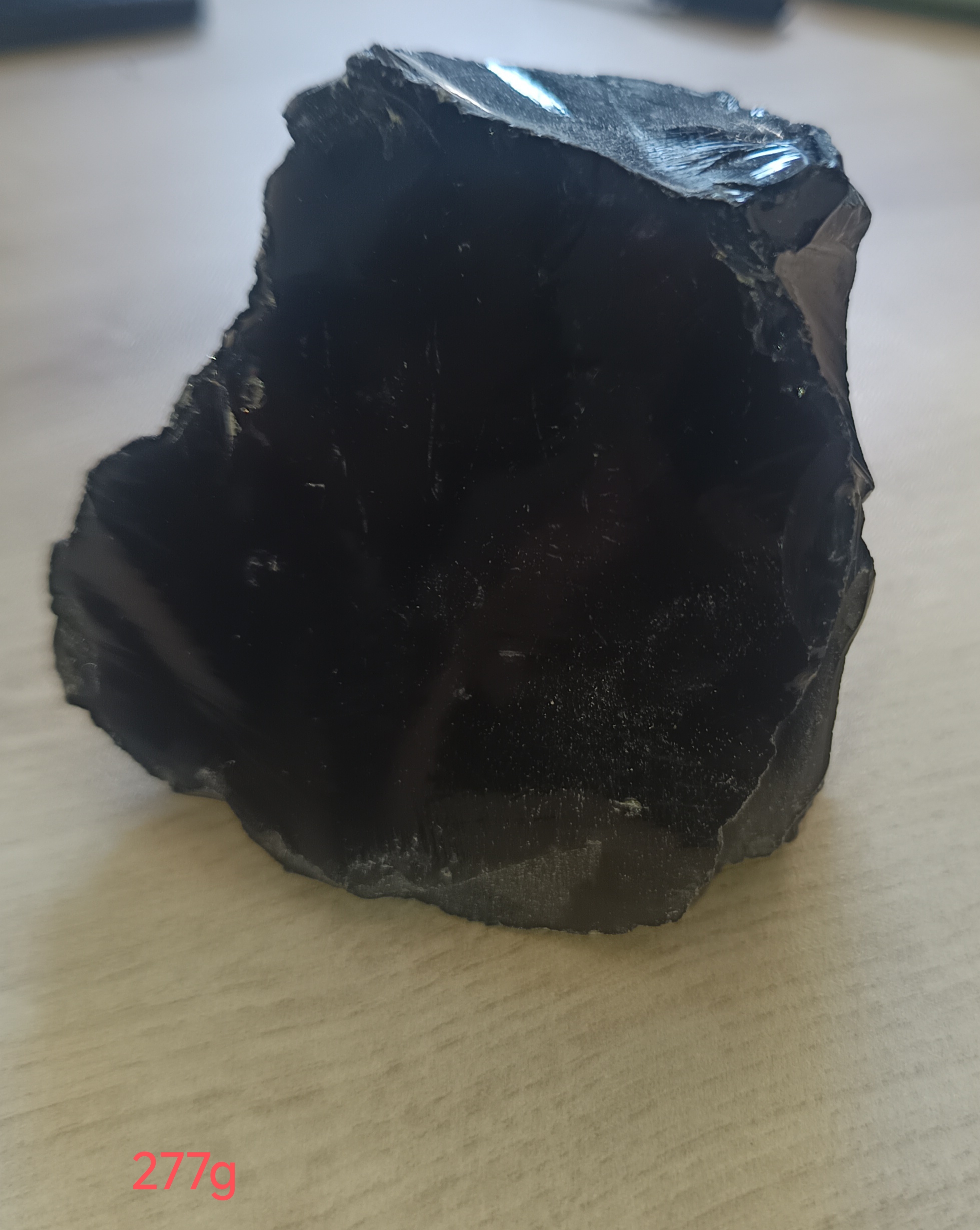 Obsidienne Noire brute 277g