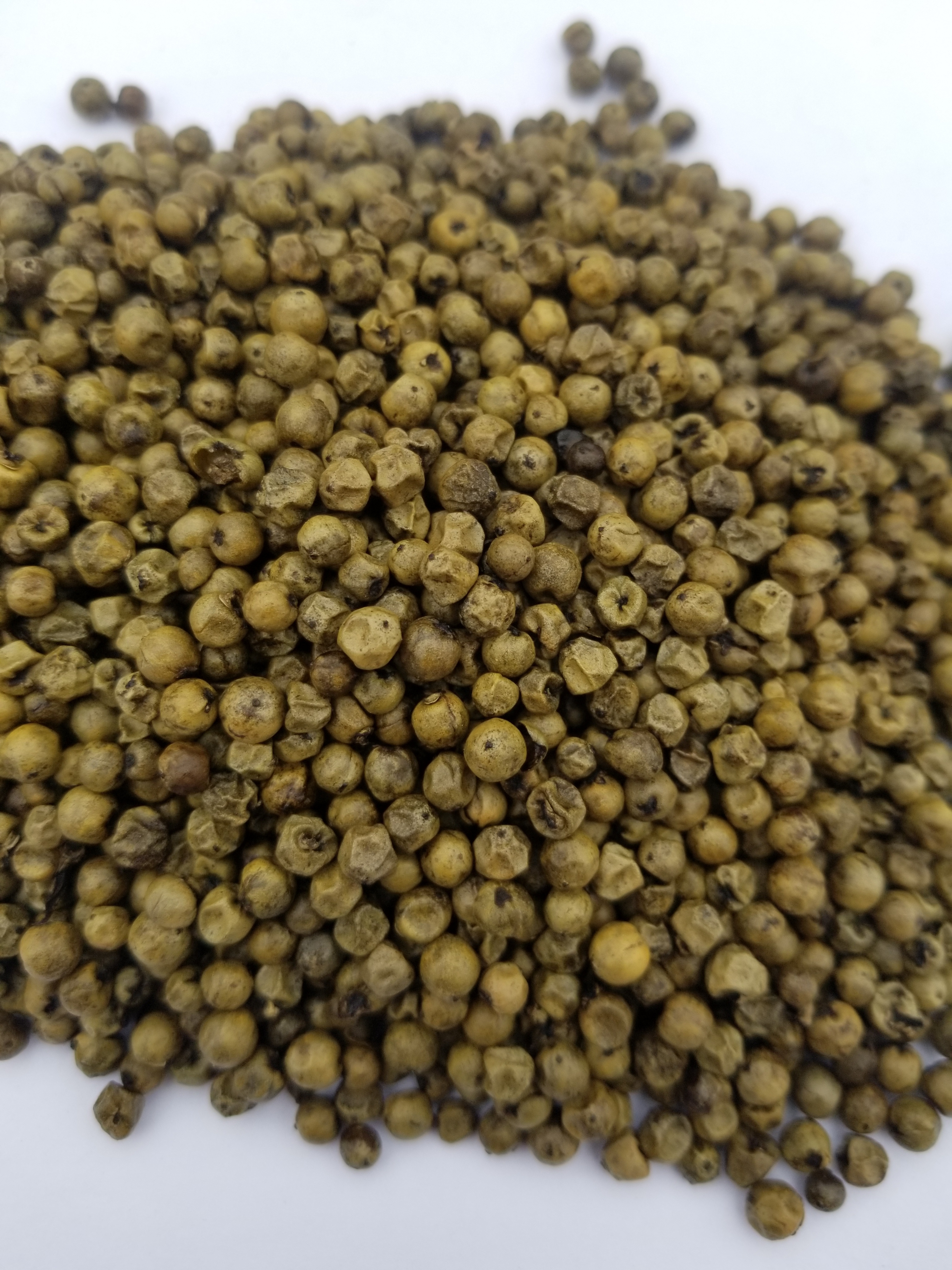 100 gr de poivre vert grillé de Madagascar